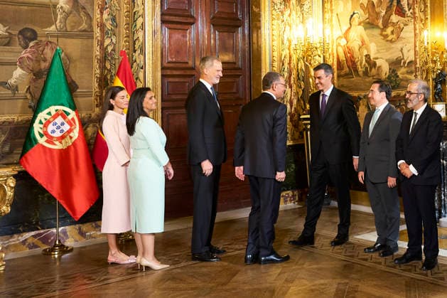 April 20, 2026, Madrid, Madrid, Spain: King Felipe VI of Spain, Queen Letizia of Spain, Antonio Jose Seguro, President of Portugal, Margarida Maldonado Freitas attends lunch to President of Portugal and wife at Royal Palace on April 20, 2026 in Madrid, Spain Madrid Spain - ZUMAg15_ 20260420_zaf_g15_034 Copyright: xJackxAbuinx