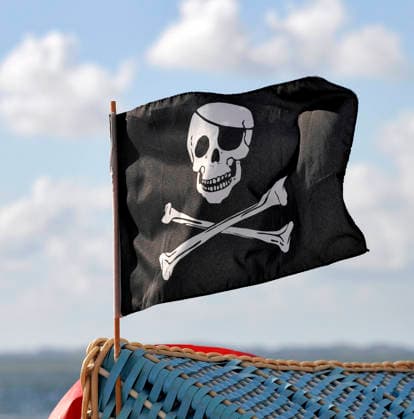 Piratenflagge am Strandkorb Piratenflagge am Strandkorb (License=RF) Copyright: xZoonar.com HelmutxVoglerx 24867012
