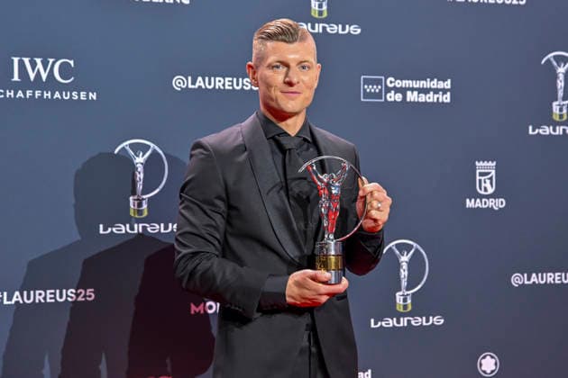 April 20, 2026, Madrid, Madrid, Spain: TONI KROOS receives the Laureus Sporting Inspiration Award poses at the Laureus World Sports Awards Madrid 2026 at GaleroÂ¼Ã‚Â­a de Cristal on April 20, 2026 in Madrid, Spain. Madrid Spain  - ZUMAc312 20260420_zsp_c312_261 Copyright: xOscarxManuelxSanchezx