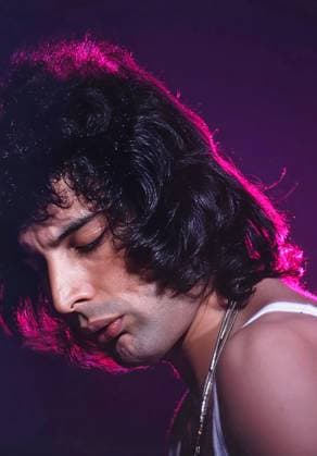 Indianapolis, Indiana, USA: QUEEN - FREDDY MERCURY performing during A Day At The Races Tour - Indiana Convention and Civic Center - Jan. 16, 1977  - ZUMAh235 19770116_zmp_h235_015 Copyright: xChristopherxHeltonx