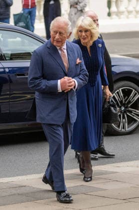 April 20, 2026, London, England, United Kingdom: King CHARLES III and Queen CAMILLA visit The KingÃ¢â‚¬â ¢s Gallery in London to see the Ã¢â‚¬oeQueen Elizabeth II: Her Life in StyleÃ¢â‚¬Â exhibition - the largest and most comprehensive presentation of The late QueenÃ¢â‚¬â ¢s fashion ever mounted. London United Kingdom  - ZUMAs262 20260420_zip_s262_006 Copyright: xTayfunxSalcix