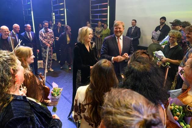 King s Day Concert at Theater Sense - Dokkum Theater Sense King Willem-Alexander and Queen Máxima, accompanied by Princess Beatrix, are present at Theater Sense in Dokkum for the annual King s Day concert. The concert is attended by an audience involved in the organization of the King s Day celebrations in Dokkum. Dokkum, Netherlands on April 20, 2026. Photo by Bruno Press ABACAPRESS.COM Dokkum Netherlands  Copyright: xBrunoxPress ABACAx