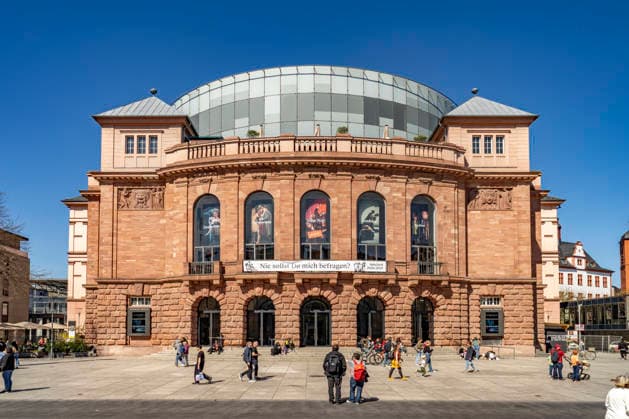 Staatstheater Mainz Das Staatstheater in Mainz, Rheinland-Pfalz, Deutschland The Mainz State Theater in Mainz, Rhineland-Palatinate, Germany