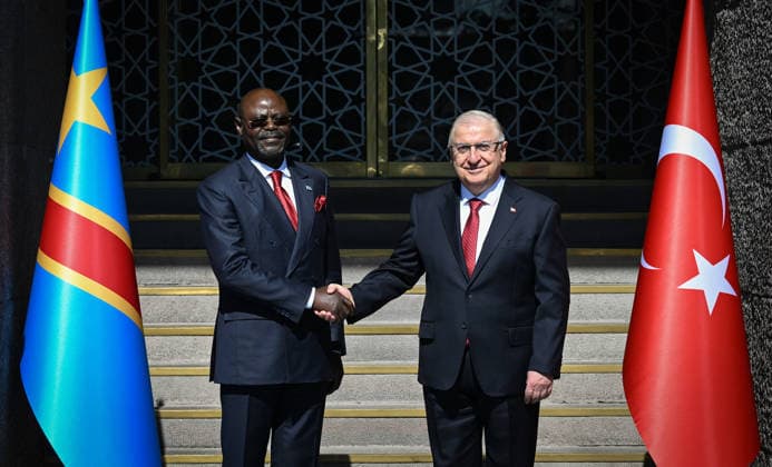Yasar Guler - Guy Kabombo Muadiamvita meeting in Ankara ANKARA, TURKIYE - APRIL 21: Turkish National Defense Minister Yasar Guler (R) welcomes Deputy Prime Minister and Defense Minister of the Democratic Republic of the Congo Guy Kabombo Muadiamvita (L) with an official ceremony at the ministry building in Ankara, Turkiye, on April 21, 2026. Hakan Nural Anadolu Ankara Turkey. Editorial use only. Please get in touch for any other usage.  Copyright: x2026xAnadoluxHakanxNuralx