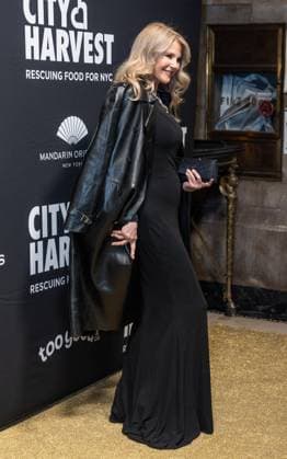 April 21, 2026, Bronx, New York, USA: Christie Brinkley attends as City Harvest presents the 2026 Gala: Shaken, Not Stirred at Cipriani 42nd Street in New York, NY on April 21,2026. Bronx USA  - ZUMAr339 20260421_znp_r339_053 Copyright: xLevxRadinx