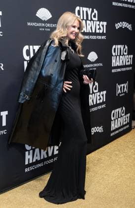 April 21, 2026, Bronx, New York, USA: Christie Brinkley attends as City Harvest presents the 2026 Gala: Shaken, Not Stirred at Cipriani 42nd Street in New York, NY on April 21,2026. Bronx USA  - ZUMAr339 20260421_znp_r339_055 Copyright: xLevxRadinx