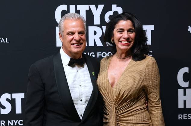 2026 City Harvest Gala - NYC Sandra Ripert and Eric Ripert attend the 2026 City Harvest Gala at the Cipriani restaurant in New York, NY on April 21, 2026. Photo by Charles Guerin ABACAPRESS.COM New York City NY United States  Copyright: xGuerinxCharles ABACAx