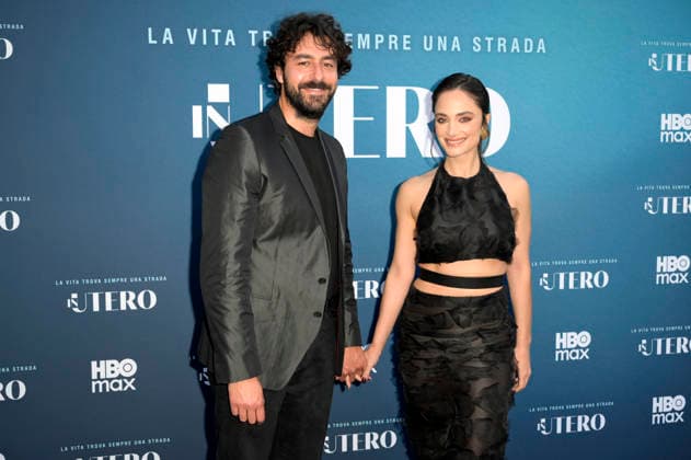 Michele Rosiello und Denise Capezza bei der Premiere der HBO Max-Serie In Utero im Cinema Barberini. Rom, 21.04.2026