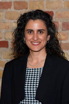 Nachbeben , Premiere im Kino in der Kulturbrauerei, Berlin, 22.04.2026 Hauptdarstellerin Özlem Saglanmak, NACHBEBEN (Kinostart: 07.05.2026), Photo Call zur Berlin-Premiere, Kino in der Kulturbrauerei, Berlin, 22.04.2026 Berlin Kino in der Kulturbrauerei Deutschland, germany Copyright: xChristianxBehringx