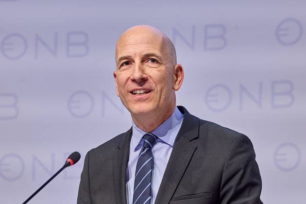 - Wien 22.04.2026 - PK Österreichische Nationalbank - Heute fand in der Österreichischen Nationalbank die Präsentation des Financial Stability Report 51 statt. PHOTO: ÖNB-Gouverneur Martin Kocher, Vienna (AUSTRIA) - Press conference Austrian National Bank - Today, the presentation of the Financial Stability Report 51 took place at the Austrian National Bank. OeNB, ÖNB, ONB, Österreichische Nationalbank