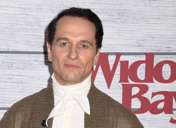 NEW YORK, NY- APRIL 22: Matthew Rhys at Apple TV™s Widow s Bay Red Carpet Premiere on April 22, 2026 at Regal Union Square in New York City. Copyright: xmpi099 MediaPunchx