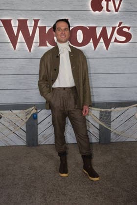 NEW YORK, NEW YORK - APRIL 22: Matthew Rhys at Apple s Widow s Bay New York Premiere at Regal Union Square on April 22, 2026 in New York City. Credit: AdMedia USA  - ZUMAa123 20260422_zaa_a123_121 Copyright: xChrisxGonzalezx