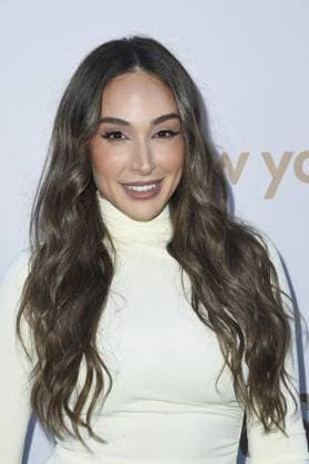 Danielle Robay at arrivals for The Environmental Working Group and Know Your Value Annual Earth Day Dinner, Skirball Cultural Center, Los Angeles, CA, April 22, 2026. Photo By: Elizabeth Goodenough Everett Collection The Environmental Working Group and Know Your Value Annual Earth Day Dinner PUBLICATIONXNOTxINxCANxCHNxFRAxITAxJPNxNORxPOLxRUSxESPxUKxUSA