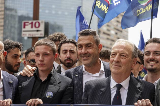 News - Roberto Vannacci opens the Naples branch of the Futuro Nazionale Party Roberto Vannacci, leader of the new National Future Party, has opened the party s Naples branch at the Centro Direzionale Napoli Napoli Italy Copyright: xAntonioxBalascox xLiveMediax LPN_2407971