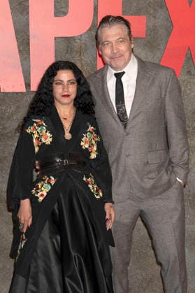 Emel Mathlouthi und Holt McCallany bei der Premiere des Netflix-Films Apex im Paris Theatre. New York, 22.04.2026