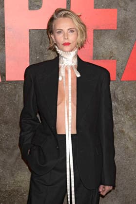 Charlize Theron bei der Premiere des Netflix-Films Apex im Paris Theatre. New York, 22.04.2026