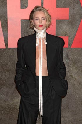 Charlize Theron bei der Premiere des Netflix-Films Apex im Paris Theatre. New York, 22.04.2026