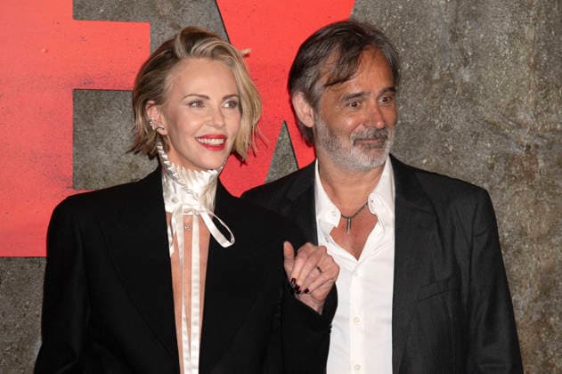 Charlize Theron und Baltasar Kormakur bei der Premiere des Netflix-Films Apex im Paris Theatre. New York, 22.04.2026