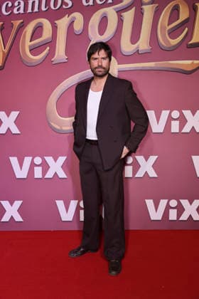 Los Encantos del Sinverguenza Red Carpet Juan Felipe Samper attends the red carpet for ˜Los Encantos del Sinverguenza™ tv series at Videocine. on April 22, 2026 in Mexico City, Mexico. (Photo by Yamak Perea Eyepix Group) Copyright: xYamakxPerea xEyepixxGroupx YP_22042026_181469