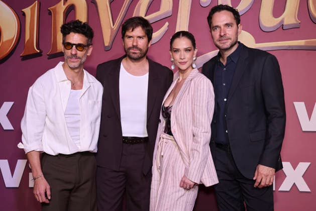 Los Encantos del Sinverguenza Red Carpet (L-R) Erick Elias, Juan Felipe Samper, Carolina Miranda and Manolo Cardona attend the red carpet for ˜Los Encantos del Sinverguenza™ tv series at Videocine. on April 22, 2026 in Mexico City, Mexico. (Photo by Yamak Perea Eyepix Group) Copyright: xYamakxPerea xEyepixxGroupx YP_22042026_181548