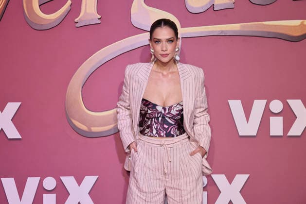 Los Encantos del Sinverguenza Red Carpet Carolina Miranda attends the red carpet for ˜Los Encantos del Sinverguenza™ tv series at Videocine. on April 22, 2026 in Mexico City, Mexico. (Photo by Yamak Perea Eyepix Group) Copyright: xYamakxPerea xEyepixxGroupx YP_22042026_181374