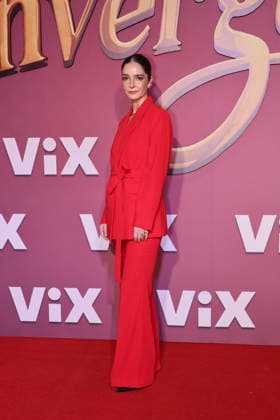 Los Encantos del Sinverguenza Red Carpet Elena Medina attends the red carpet for ˜Los Encantos del Sinverguenza™ tv series at Videocine. on April 22, 2026 in Mexico City, Mexico. (Photo by Yamak Perea Eyepix Group) Copyright: xYamakxPerea xEyepixxGroupx YP_22042026_181421
