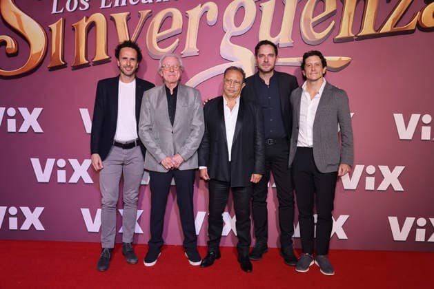Los Encantos del Sinverguenza Red Carpet Juan Jose Cardona and Manolo Cardona attend the red carpet for ˜Los Encantos del Sinverguenza™ tv series at Videocine. on April 22, 2026 in Mexico City, Mexico. (Photo by Yamak Perea Eyepix Group) Copyright: xYamakxPerea xEyepixxGroupx YP_22042026_181428