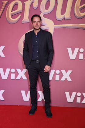 Los Encantos del Sinverguenza Red Carpet Manolo Cardona attends the red carpet for ˜Los Encantos del Sinverguenza™ tv series at Videocine. on April 22, 2026 in Mexico City, Mexico. (Photo by Yamak Perea Eyepix Group) Copyright: xYamakxPerea xEyepixxGroupx YP_22042026_181439