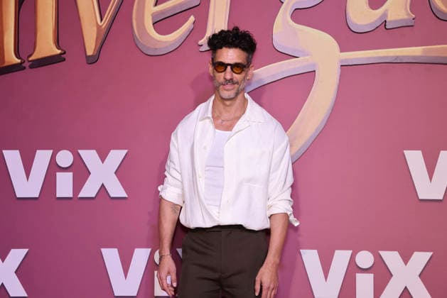 Los Encantos del Sinverguenza Red Carpet Erick Elias attends the red carpet for ˜Los Encantos del Sinverguenza™ tv series at Videocine. on April 22, 2026 in Mexico City, Mexico. (Photo by Yamak Perea Eyepix Group) Copyright: xYamakxPerea xEyepixxGroupx YP_22042026_181450