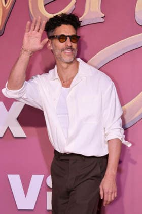 Los Encantos del Sinverguenza Red Carpet Erick Elias attends the red carpet for ˜Los Encantos del Sinverguenza™ tv series at Videocine. on April 22, 2026 in Mexico City, Mexico. (Photo by Yamak Perea Eyepix Group) Copyright: xYamakxPerea xEyepixxGroupx YP_22042026_181452