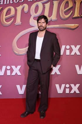 Los Encantos del Sinverguenza Red Carpet Juan Felipe Samper attends the red carpet for ˜Los Encantos del Sinverguenza™ tv series at Videocine. on April 22, 2026 in Mexico City, Mexico. (Photo by Yamak Perea Eyepix Group) Copyright: xYamakxPerea xEyepixxGroupx YP_22042026_181472
