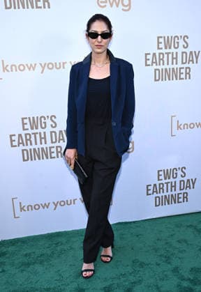 The Environmental Working Group x Know Your Values Annual Earth Day Dinner Esther Song arriving to The Environmental Working Group x Know Your Values Annual Earth Day Dinner at Skirball Cultural Center on April 22, 2026 in Los Angeles, CA. Los Angeles Skirball Cultural Center California USA Copyright: xLISAxOConnor AFF-USA.comx