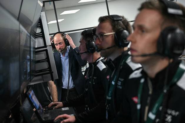 Prince William visits Jaguar TCS Racing The Prince of Wales visits the headquarters of British Formula E team, Jaguar TCS Racing, in Kidlington, Oxfordshire, UK, on the 23rd April 2026. Picture by Justin Tallis WPA-Pool Kidlington Jaguar TCS Racing Oxfordshire United Kingdom  WHA-0816