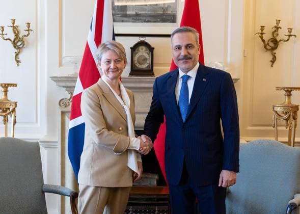 Turkish Foreign Minister Hakan Fidan in London LONDON, UNITED KINGDOM - APRIL 23: Turkish Foreign Minister Hakan Fidan meets with Secretary of State for Foreign, Commonwealth and Development Affairs Yvette Cooper in London, United Kingdom on April 23, 2026. Murat Gök Anadolu London United Kingdom. Editorial use only. Please get in touch for any other usage.  Copyright: x2026xAnadoluxMuratxGökx
