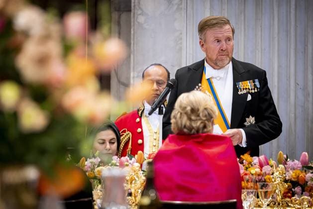 Amsterdam, The Netherlands, 2026-04-23 19:37:34 AMSTERDAM, 23-04-2026, Royal Palace on Dam Square. King Willem Alexander and Queen Maxima receive the Diplomatic Corps for a dinner at the Royal Palace on Dam Square. PHOTO: NLBeeld POOL Patrick van Katwijk Credit: NL Beeld Patrick van Emst  Copyright: xx x