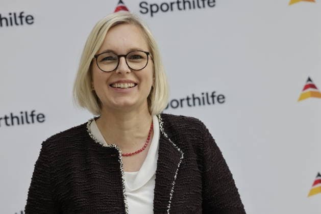 Christiane Schenderlein (CDU) Staatsministerin für Sport und Ehrenamt, Deutschland, Berlin, Haus der Bundespressekonferenz: Pressekonferenz: Stiftung Deutsche Sporthilfe - Leistungsbericht Winter 2026 *** Christiane Schenderlein CDU Minister of State for Sport and Volunteering, Germany, Berlin, Haus der Bundespressekonferenz Press Conference Stiftung Deutsche Sporthilfe Performance Report Winter 2026