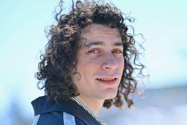 p tain De Soiree Photocall - The 9th Cannes Series International Festival. FC CANNES, FRANCE - APRIL 23 Roman Doduik attends the P tain De Soiree Photocall at the 9th Cannes Series International Festival at Plage Du Majestic on April 23, 2026 in Cannes, France.. Photo by Franck Castel ABACAPRESS.COM Cannes France  Copyright: xCastelxFranck ABACAx