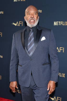 April 23, 2026, Los Angeles, Ca, USA: LOS ANGELES - APR 18: David Alan Grier at the AFI Lifetime Achievement Award: A Tribute Celebrating Eddie Murphy at the Dolby Theater on April 18, 2026 in Los Angeles, CA Los Angeles USA  - ZUMAnc22 20260423_zaa_nc22_155 Copyright: xKathyxHutchinsx