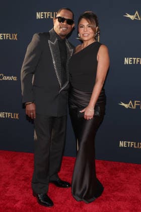 April 23, 2026, Los Angeles, Ca, USA: LOS ANGELES - APR 18: Martin Lawrence, Angie Gonzalez at the AFI Lifetime Achievement Award: A Tribute Celebrating Eddie Murphy at the Dolby Theater on April 18, 2026 in Los Angeles, CA Los Angeles USA  - ZUMAnc22 20260423_zaa_nc22_187 Copyright: xKathyxHutchinsx