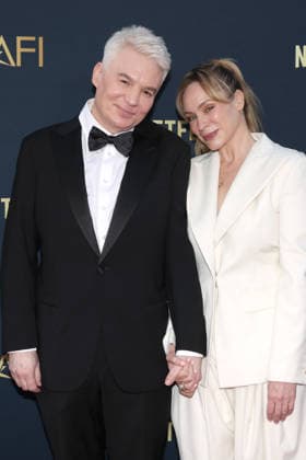 April 23, 2026, Los Angeles, California, USA: LOS ANGELES - APR 18: Mike Myers, Kelly Tisdale at the AFI Lifetime Achievement Award: A Tribute Celebrating Eddie Murphy at the Dolby Theater on April 18, 2026 in Los Angeles, CA Los Angeles USA  - ZUMAb170 20260423_aap_b170_155 Copyright: xKayxBlakex