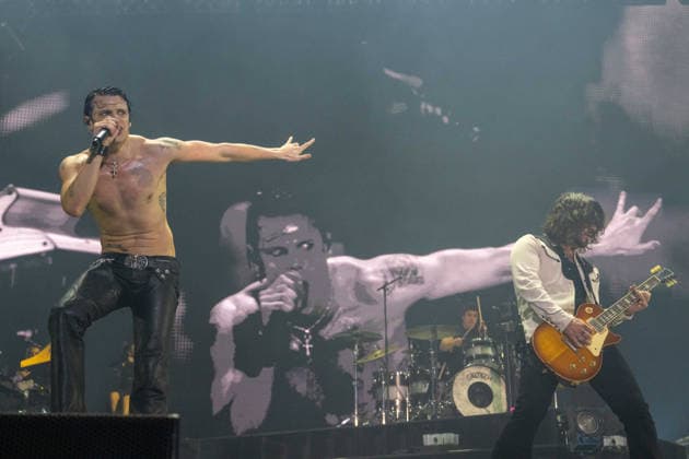 YUNGBLUD performs at Birmingham Utilita Arena 23rd April 202 YUNGBLUD performs live at Birmingham Utilita Arena on 23rd April 2026, delivering a high-energy set to a packed crowd. Known for his explosive stage presence and connection with fans, the artist brought raw emotion and intensity to the arena as part of his latest live show. Photography by Hannah Meadows for, Credit:HANNAHMEADOWSPHOTOGRAPHY Avalon  Copyright: xHANNAHMEADOWSPHOTOGRAPHYx xAvalonx 1093965813