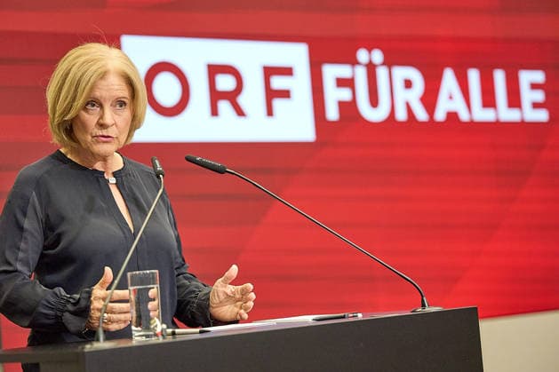 - Wien 24.04.2026 - PK ORF-Generaldirektorin Thurnher - Nach dem Rücktritt des ORF GD Weißmann wegen möglicher sexueller Belästigung einer Mitarbeiterin wurde gestern die langjährige ORF-Journalistin Ingrid Thurnher gestern vom ORF Stiftungsrat zur Generaldirektorin bis Ende 2026 gewählt. Heute gab sie im ORF-Zentrum eine Pressekonferenz. PHOTO: ORF Generaldirektorin Ingrid Thurnher während der PK. Vienna (AUSTRIA) - Following the resignation of ORF Director General Weißmann due to allegations of sexual harassment of a female employee, the ORF Foundation Board yesterday appointed long-time ORF journalist Ingrid Thurnher as interim Director General. She held a press conference today. PK ORF GD Thurnher *** Vienna 24 04 2026 PK ORF D 