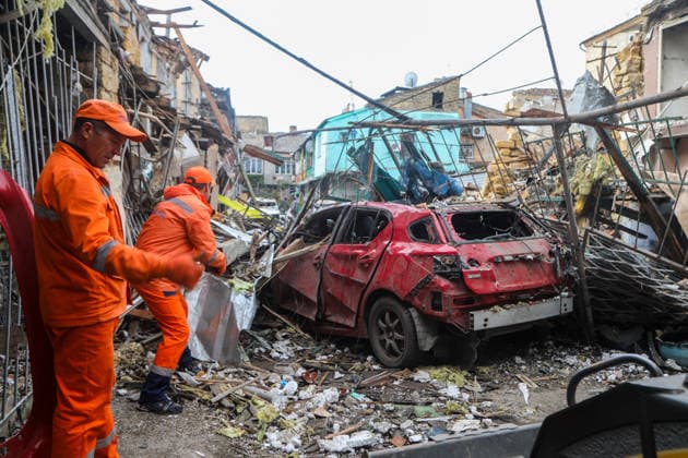 Aftermath of the drone attack in Ukraine s Odessa ODESSA, UKRAINE - APRIL 24: A wrecked car is seen after the drone attack that killed two people in Odessa, Ukraine on April 24, 2026. Artur Shvits Anadolu Odessa Ukraine. Editorial use only. Please get in touch for any other usage.  Copyright: x2026xAnadoluxArturxShvitsx