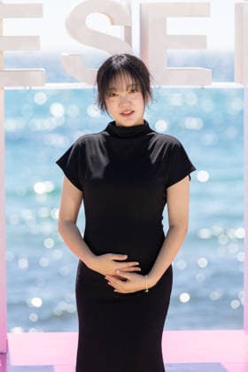 9th Cannes Series - Genfluencer Photocall Moon Ji-in attends the Genfluencer Photocall at the 9th Canneseries International Festival on April 24, 2026 in Cannes, France. Photo by Shootpix ABACAPRESS.COM Cannes France  Copyright: xShootpix ABACAx