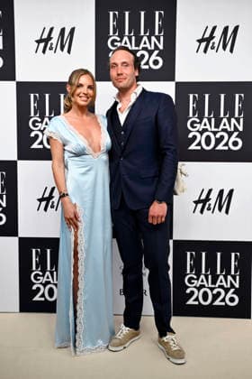 STOCKHOLM, SWEDEN 20260424 Lovisa Wallin and Buster Reuterswärd arrive at the Elle gala at the Grand Hotel on Friday STOCKHOLM SWEDEN x10080x  Copyright: xFredrikxSandberg TTx ELLE GALAN 2026 yPY9cRVZ22I