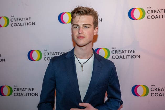 April 24, 2026, Washington, District Of Columbia, USA: WASHINGTON, District of Columbia, USA, 24 April 2026: Iain Armitage poses on the red carpet during The Creative Coalition Night Before Dinner ahead of the White House CorrespondentsÃ¢â‚¬â ¢ Dinner weekend at PubKey in Washington, DC, USA. Washington USA - ZUMAk206 20260424_znp_k206_018 Copyright: xMattxKaminskyx