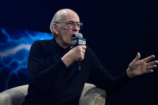 April 24, 2026, Mexico City, Ciudad de Mexico, Mexico: Christopher Lloyd speaks during a keynote address as part of pop culture festival CCXP Comic Con Experience at Centro Banamex on April 24, 2026 in Mexico City, Mexico. Mexico City Mexico - ZUMAe321 20260424_zea_e321_074 Copyright: xCarlosxTischlerx