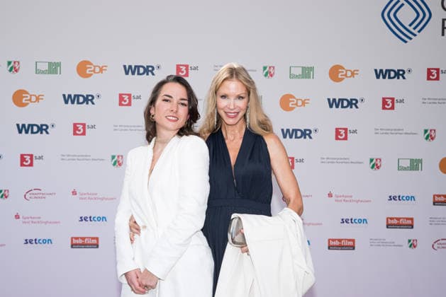 Carly Coco, Nina Gnädig, Grimme-Preis 2026: Prominenz und starke Bilder von der Gala in Marl - Grimme-Preis 2026: Prominenz und starke Bilder von der Gala in MarlNordrhein-Westfalen, Marl, Deutschland Copyright: 7aktuell.dex xMarcxGruber 20260424_GrimmePreisMarl-073