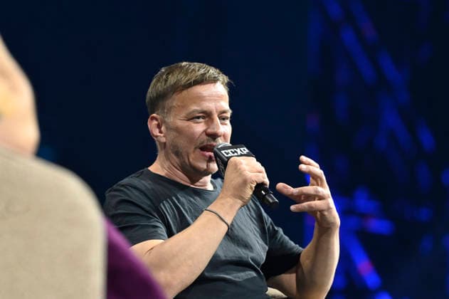April 24, 2026, Mexico City, Ciudad de Mexico, Mexico: Tom Wlaschiha speaks during a conference as part of pop culture festival CCXP Comic Con Experience at Centro Banamex on April 24, 2026 in Mexico City, Mexico. Mexico City Mexico - ZUMAe321 20260424_zea_e321_069 Copyright: xCarlosxTischlerx