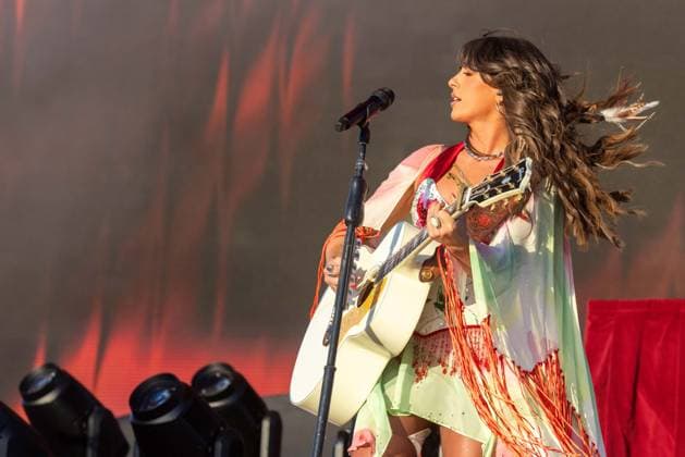 April 24, 2026, Indio, California, U.S: Musician ELLA LANGLEY during Stagecoach Music Festival at Empire Polo Club in Indio, California Indio U.S  - ZUMAs135 20260424_zap_s135_032 Copyright: xDanielxDeSloverx